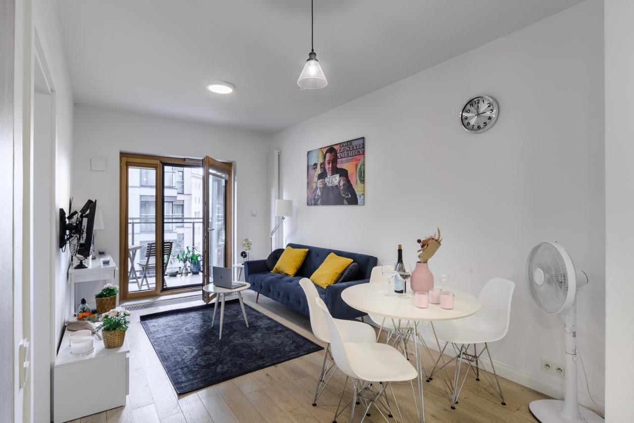 Lumina Luxury Apartments In Mennica Residence Варшава Екстериор снимка