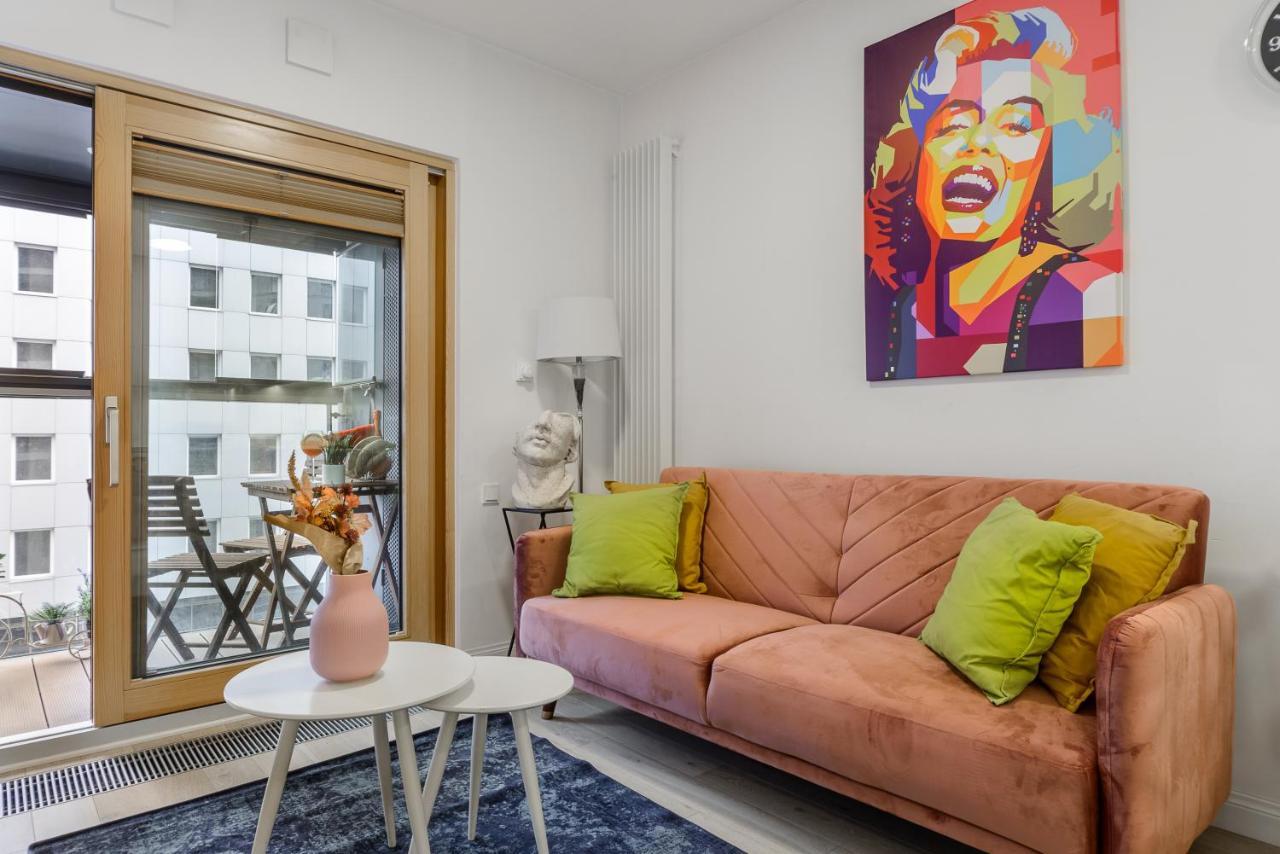 Lumina Luxury Apartments In Mennica Residence Варшава Екстериор снимка