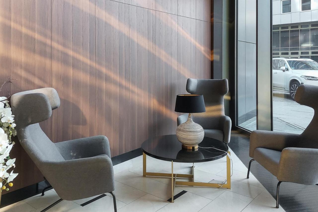 Lumina Luxury Apartments In Mennica Residence Варшава Екстериор снимка